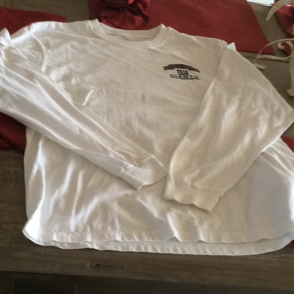 N Y Giants tee